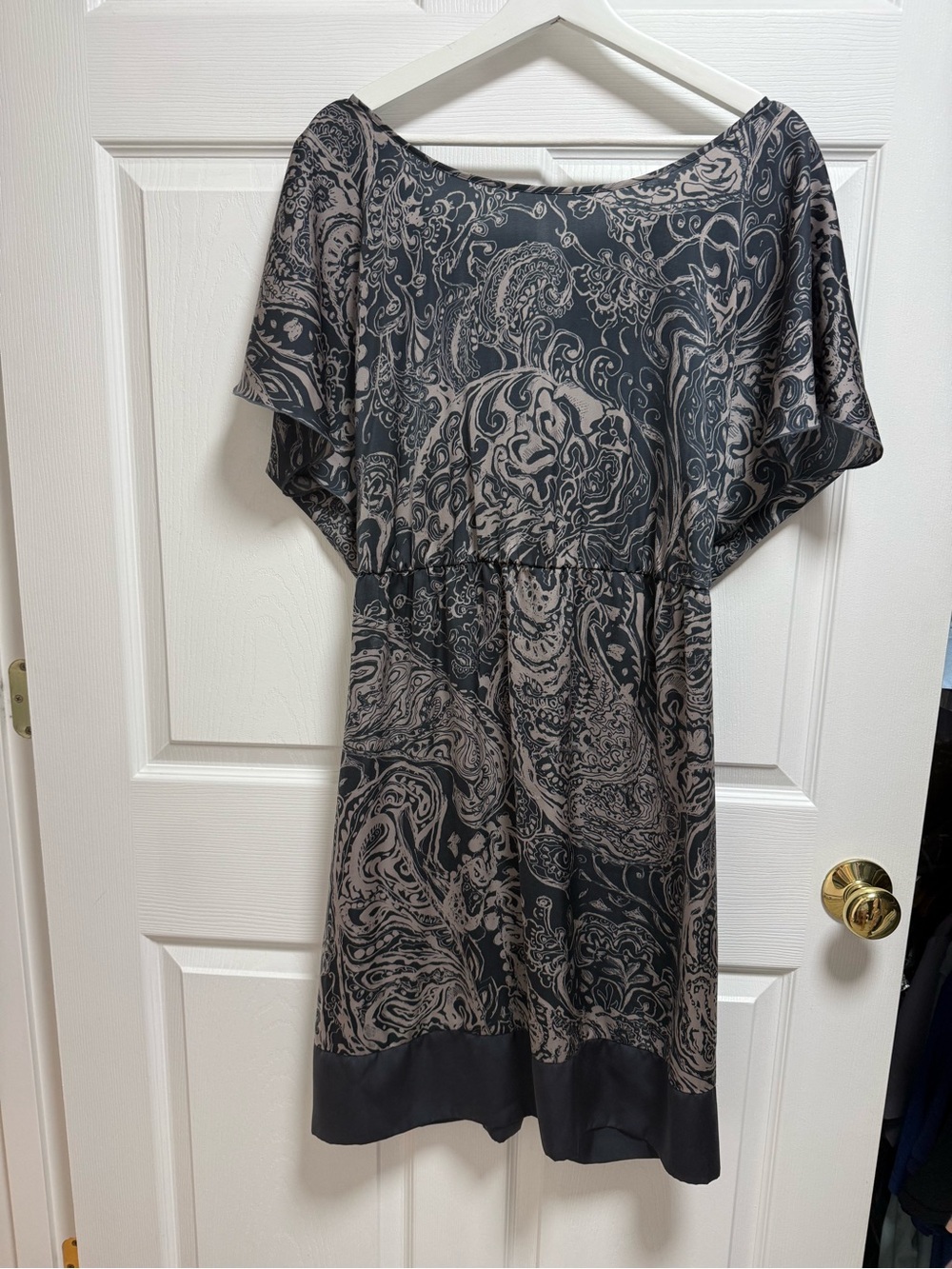 Sisley Gray Paisley Midi Dress Size M